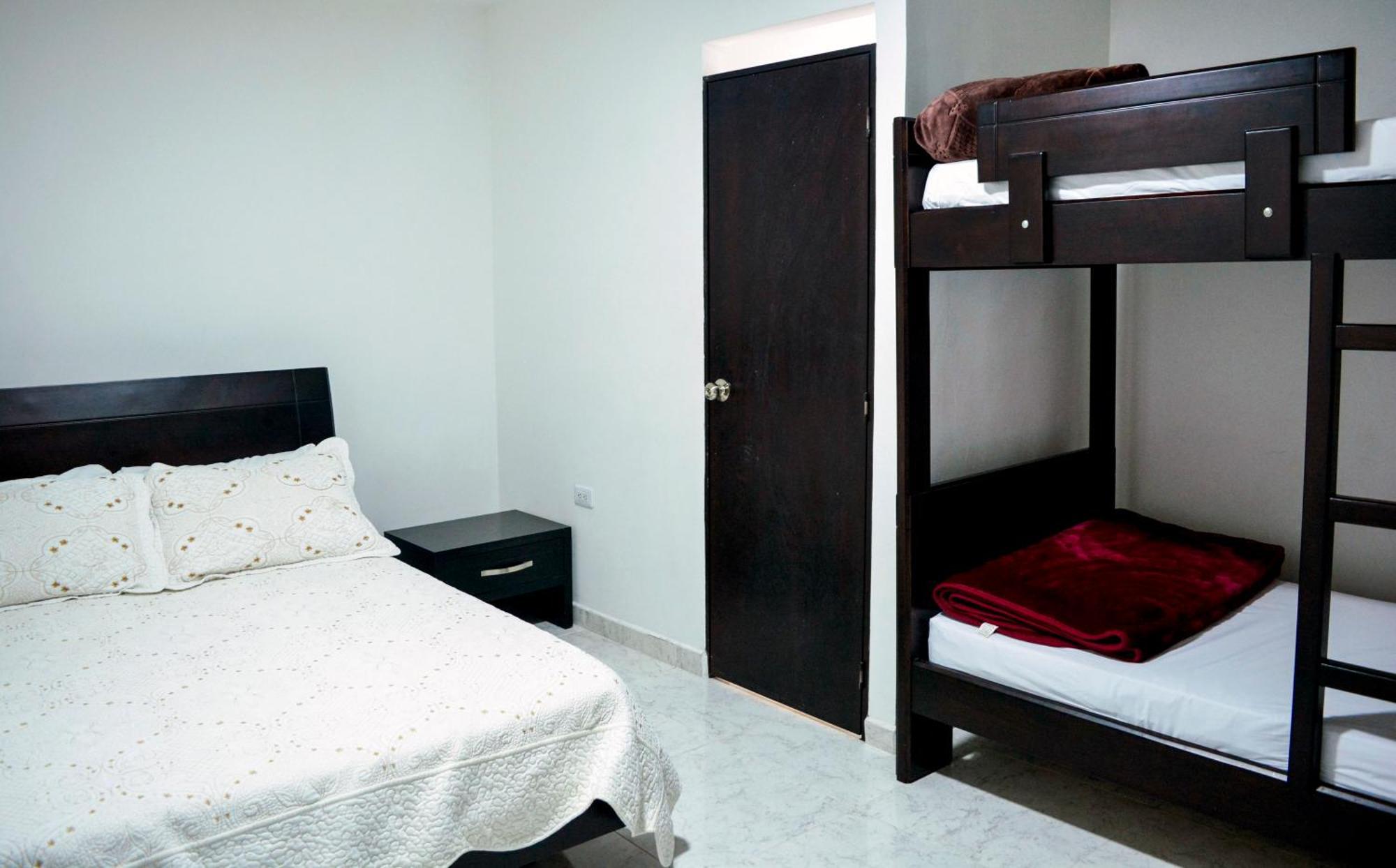Hotel Madeira Manizales Luaran gambar